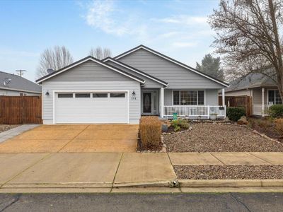 111 Glenwood Dr, Eagle Pt, OR, 97524