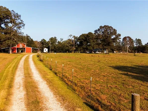 665 Highway 1199, Elmer, LA 71424