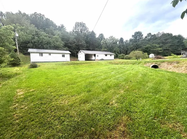 1274 Arnoldsburg Rd, Spencer, WV 25276