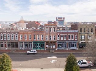 106 Broadway St, Paducah, KY 42001