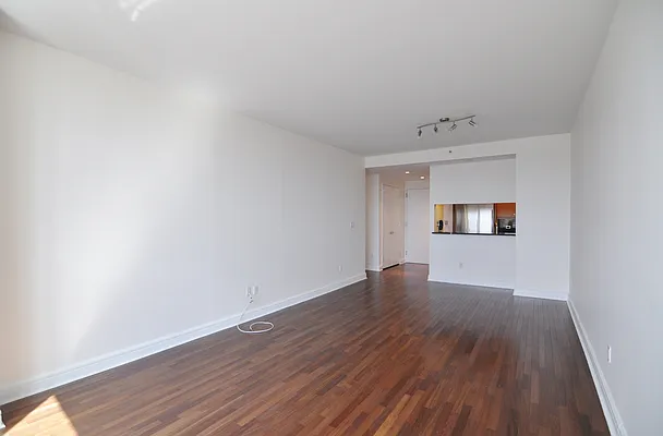 Rented by BLU Real Estate | media 26