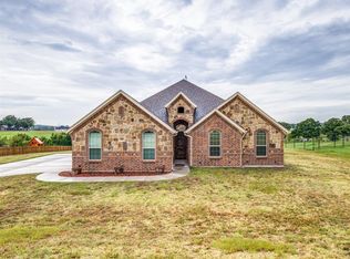 108 Briar Meadows Cir, Azle, TX 76020