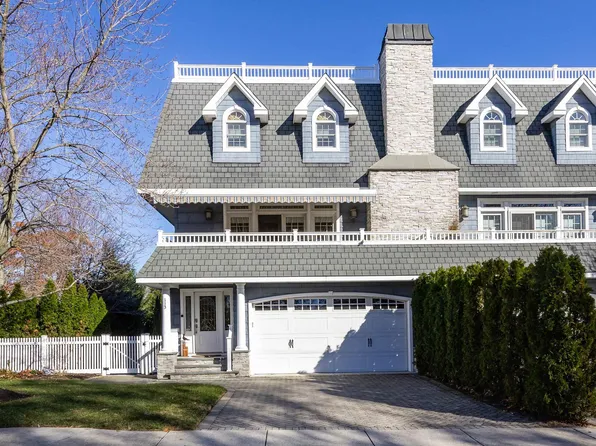 113 Pleasant Ave, Somers Pt, NJ 08244