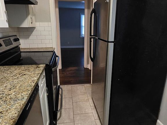 4th image of 10209 E 58th Ter