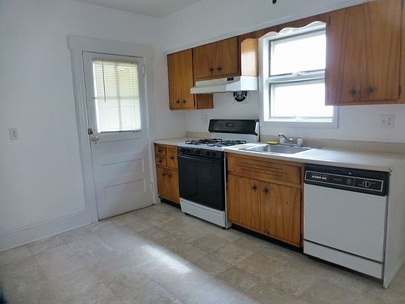 5th image of 334 Livingston Ave #1