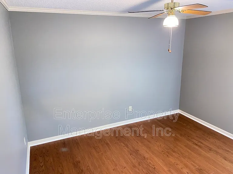 3840 Charbon Ln — Photo 36