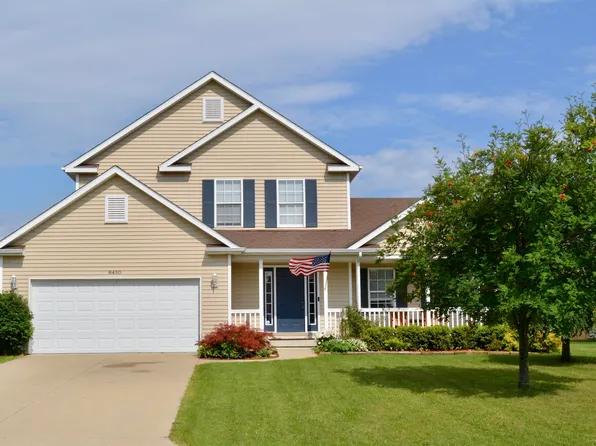 8450 Waxwing Dr, Freeland, MI 48623