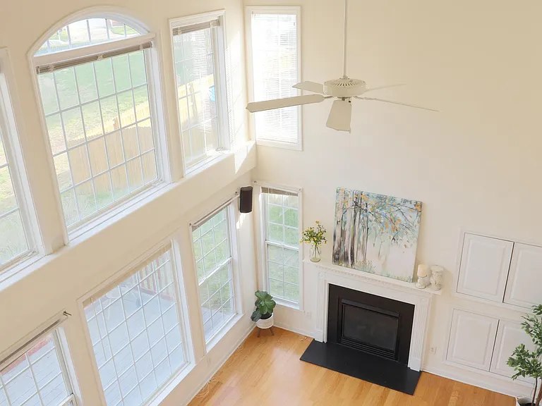 1316 Pebble Creek Xing — Photo 24