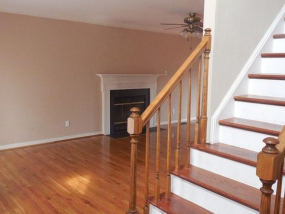 3rd image of 4812 Ashburg Dr