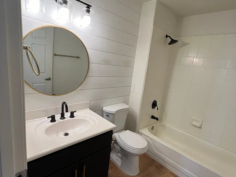 5303 N 7th St #228 — Photo 12