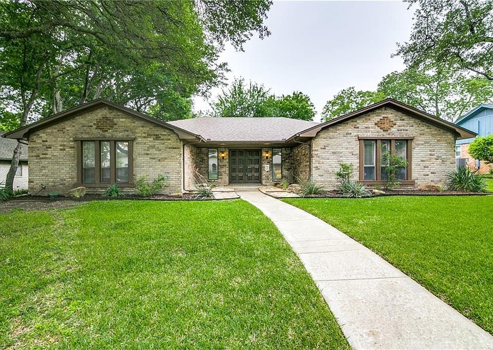 1st image of 2620 Briarcove Dr