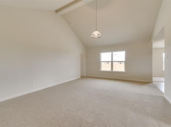 2nd image of 106 Mt Vernon Ln