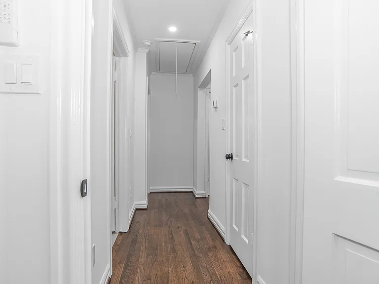 1835 Cedar Crest Blvd — Photo 20