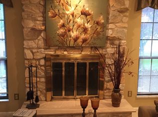 4751 Coach Rd, Upper Arlington, OH 43220