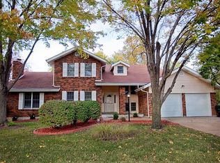 7807 Bluebird Meadow Ln, Saint Louis, MO 63119