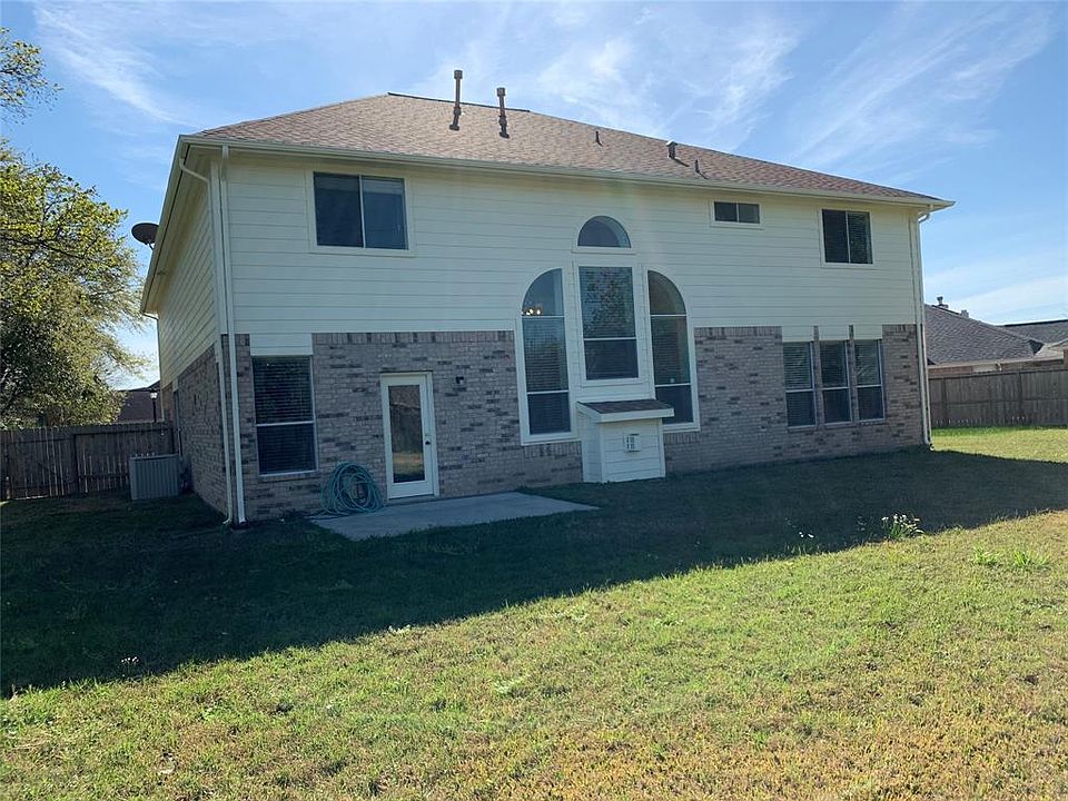 1st image of 1401 Cottage Cove Ct