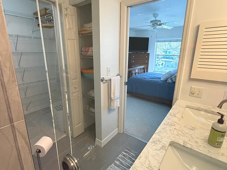 186 Pebble Shores Dr #204 — Photo 27