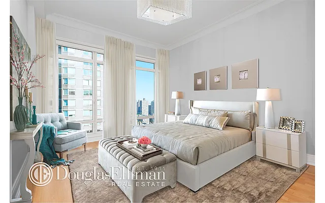 Rented by Douglas Elliman | media 4