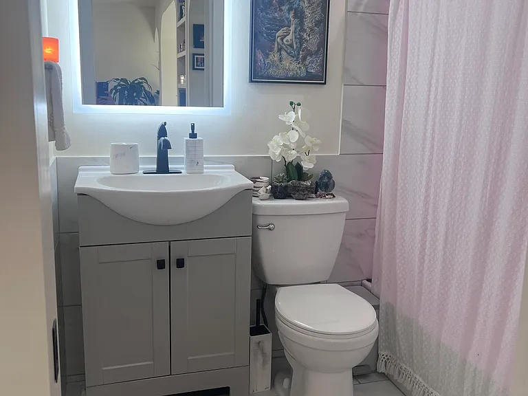 1314 Rosewood Ave #202 — Photo 22