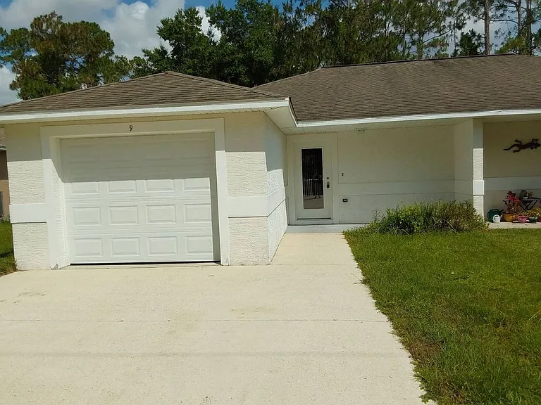 9 Pony Express Dr #A — Photo 1