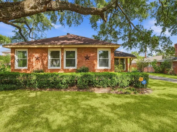 2206 Macarthur St, Houston, TX 77030