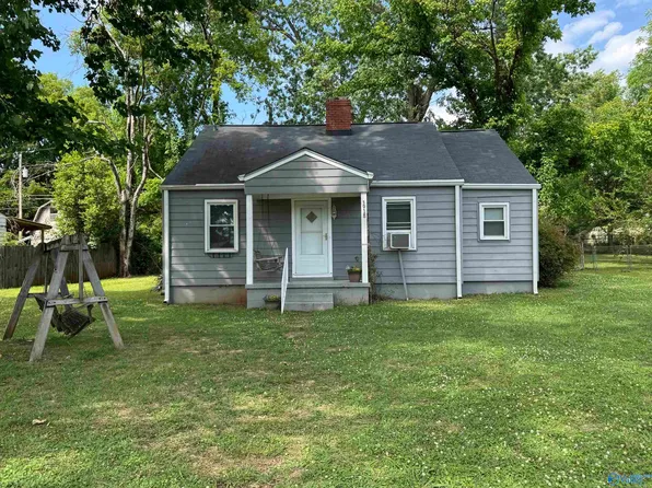 3918 9th Ave SW, Huntsville, AL 35805