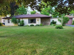 1307 Ohio St, Walkerton, IN