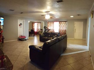 7916 Mendoza Dr, Jacksonville, FL 32217