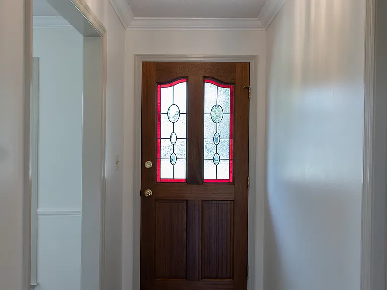 140 Thomas Dr — Photo 5