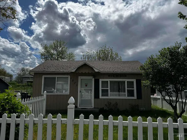 1371 Poplar St, Clarkston, WA 99403