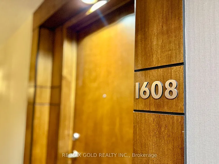 10 Northtown Way #1608 — Photo 4