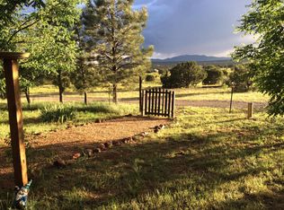 2 La Miga Rd, Tajique, NM 87016