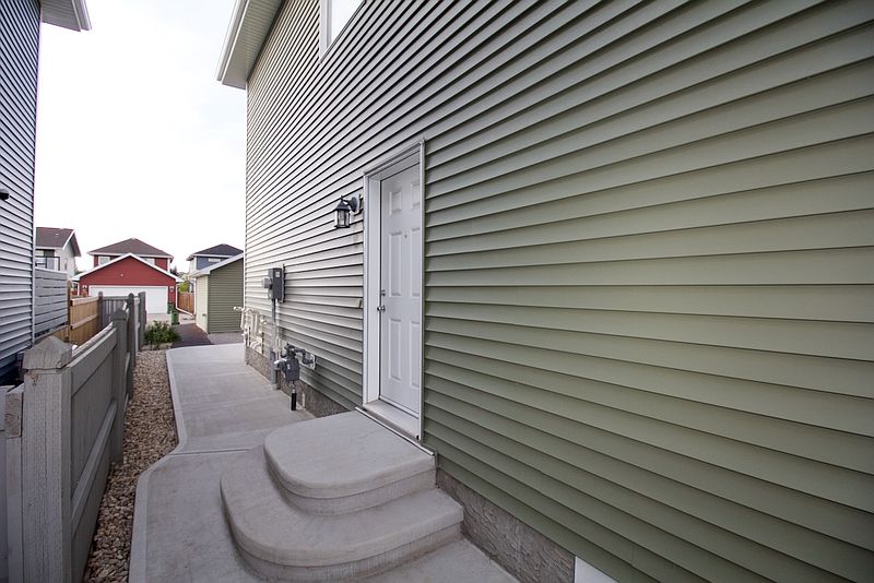 Edmonton House for rent - 4 Bedrooms — photo 33