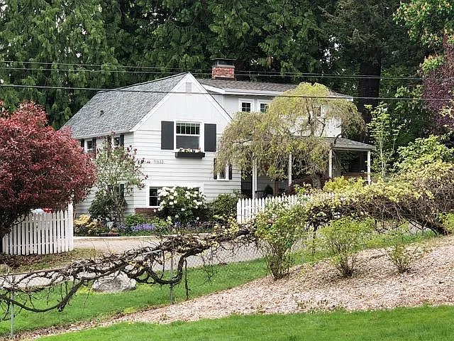 11633 108th Ave NE