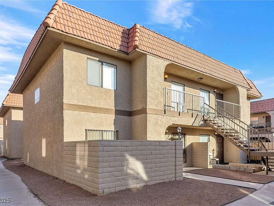 1st image of 4300 N Lamont St APT 253