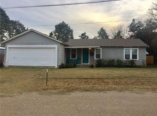 617 W 5th St, Baird, TX 79504