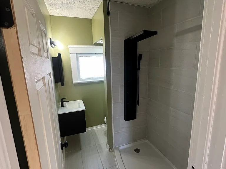 470 Arbor Rd — Photo 8
