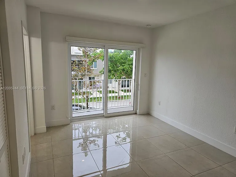 25806 SW 144th Ct #25806 — Photo 13