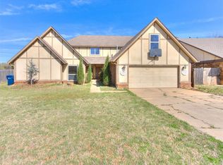 8213 NW 121st St, Oklahoma City, OK 73162