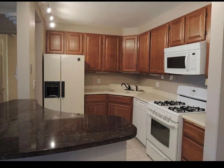 6670 Vernon Ave #316 — Photo 3