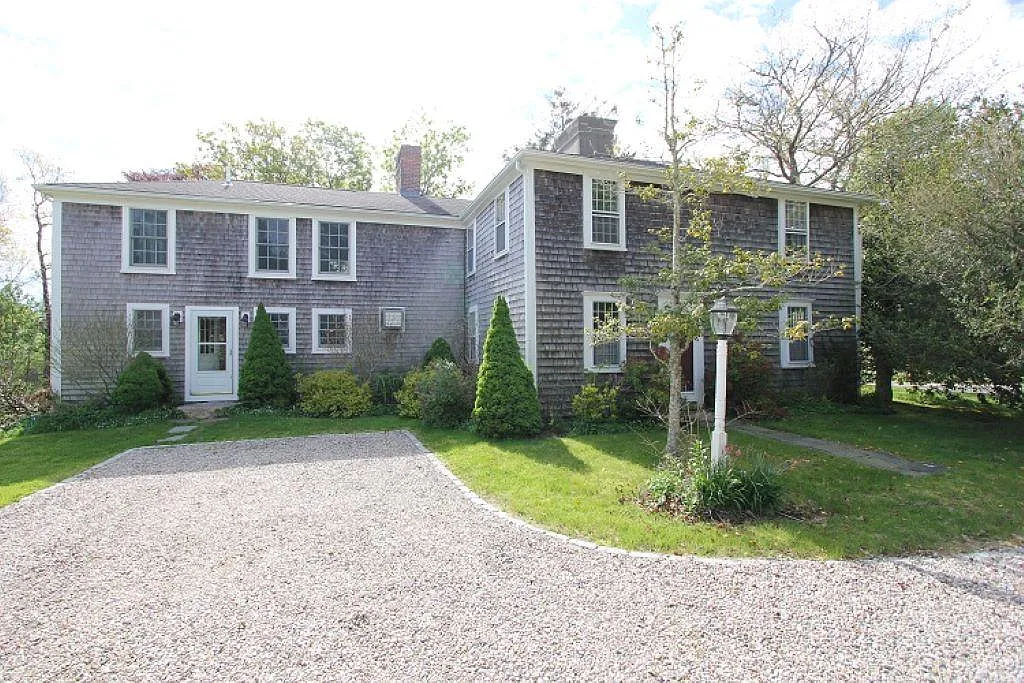 5 bed, 2.5 bath, 3256 sqft, $3,000 — Photo 4