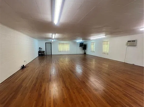 12 Crutchfield Ave, Lexington, NC 27292