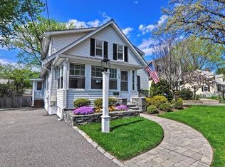 16 Elmwood Ave, Natick, MA 01760