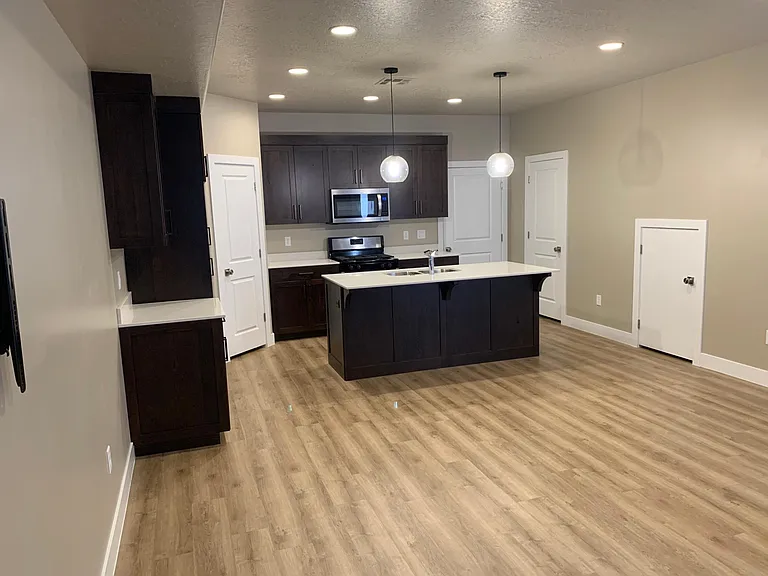 2747 E Gray Birch Dr — Photo 9