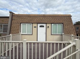 3804 El Cerrito Pl #4E, Alexandria, VA 22309
