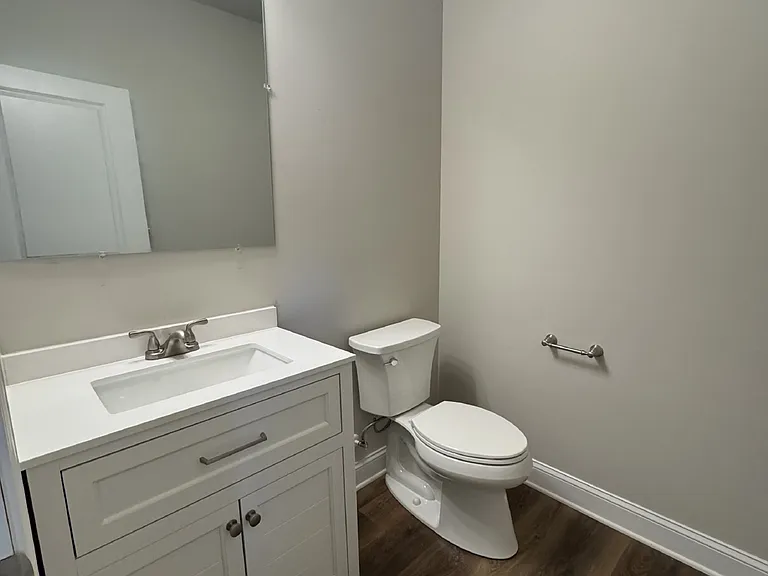 2644 Ladd Dr — Photo 11