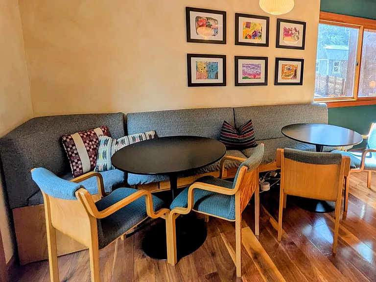 Cafe seating for 8-10
