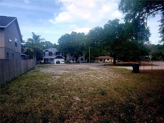 2nd image of 5820 Interbay Blvd