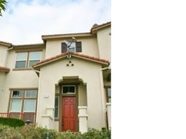 2078 Arnold Way, Fullerton, CA 92833