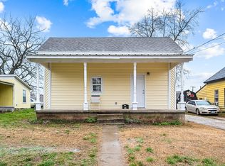 712 E Dale St, Springfield, MO 65803